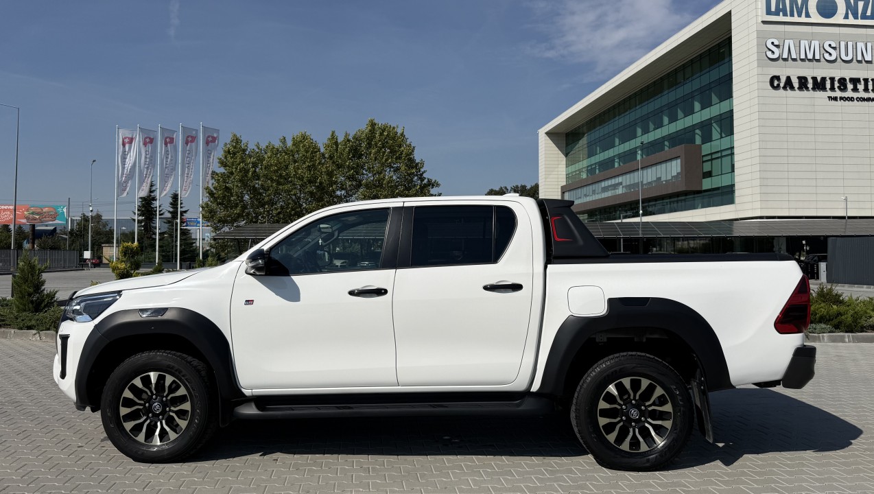 Toyota Hilux GR-Sport 2.8 D4-D - foto 6