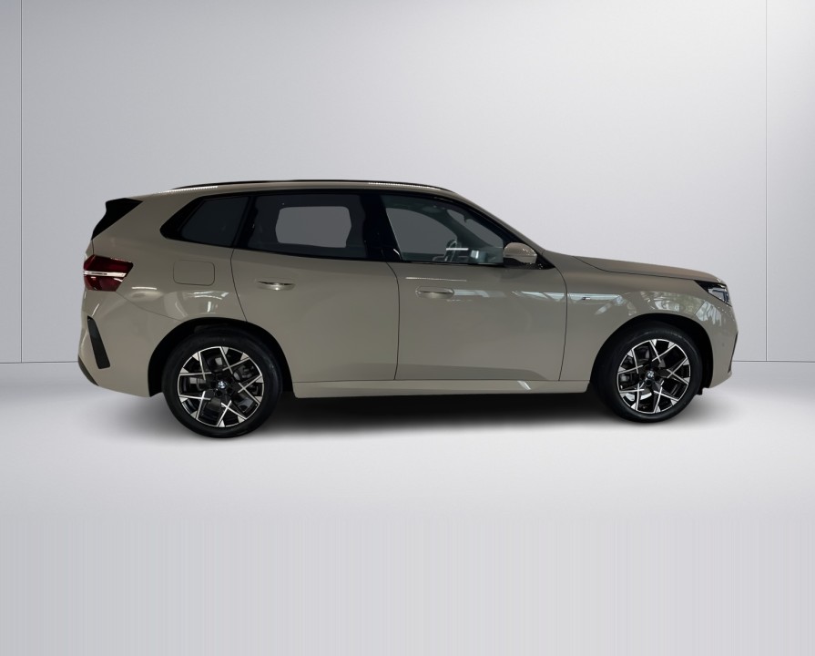 BMW X3 2025 — imagine 3