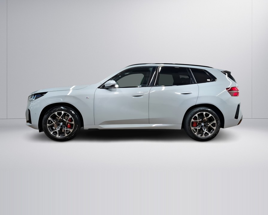BMW X3 xDrive20i M-Sport (2)