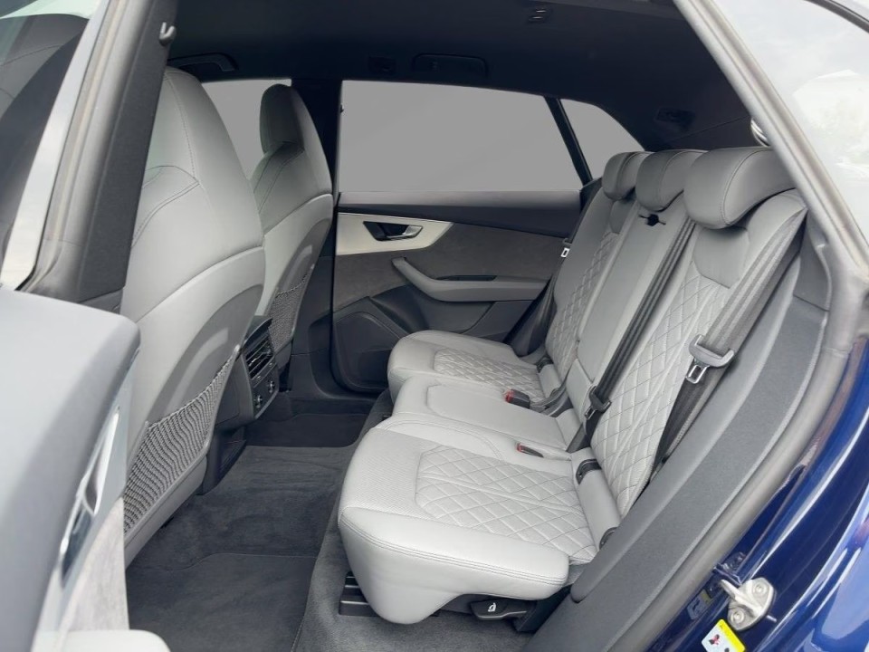 AUDI Q8 2022 — imagine 16