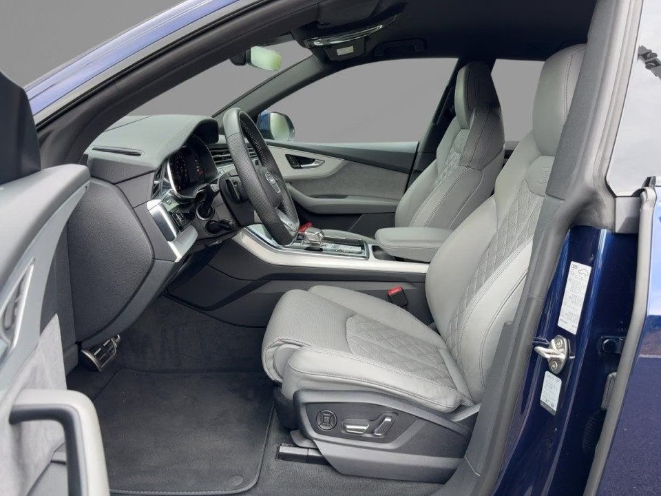 AUDI Q8 2022 — imagine 5