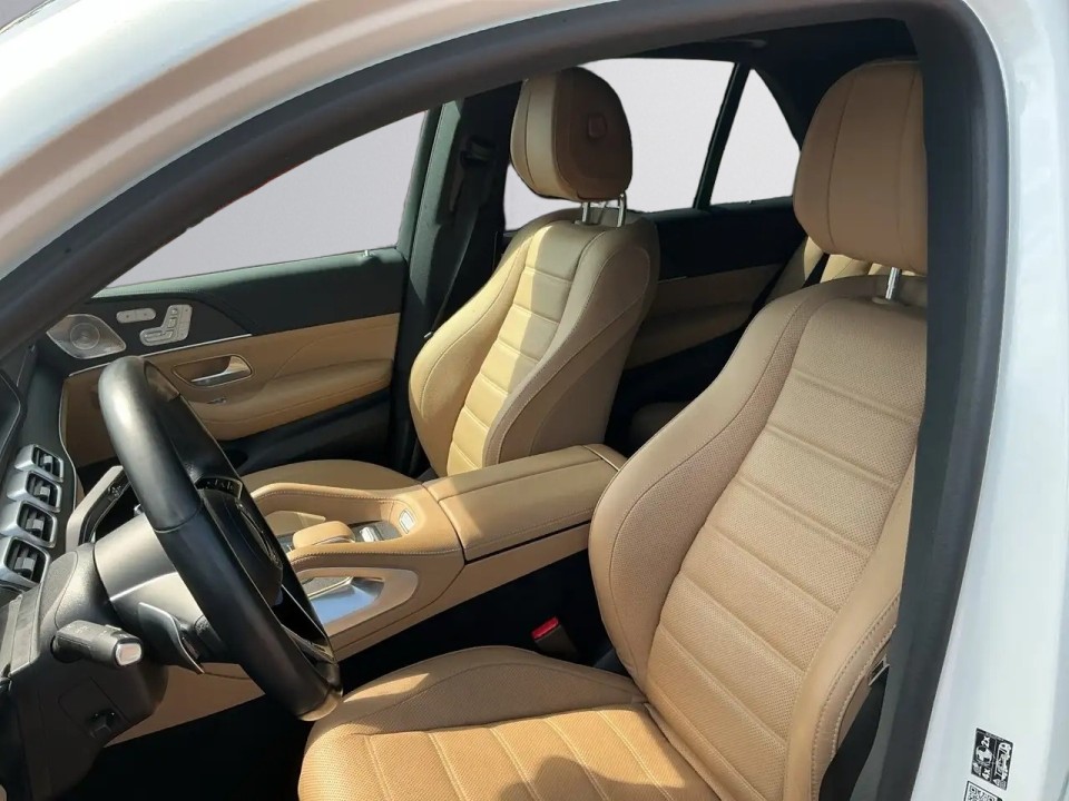 Mercedes-Benz GLE 400e 4MATIC AMG Line - foto 12