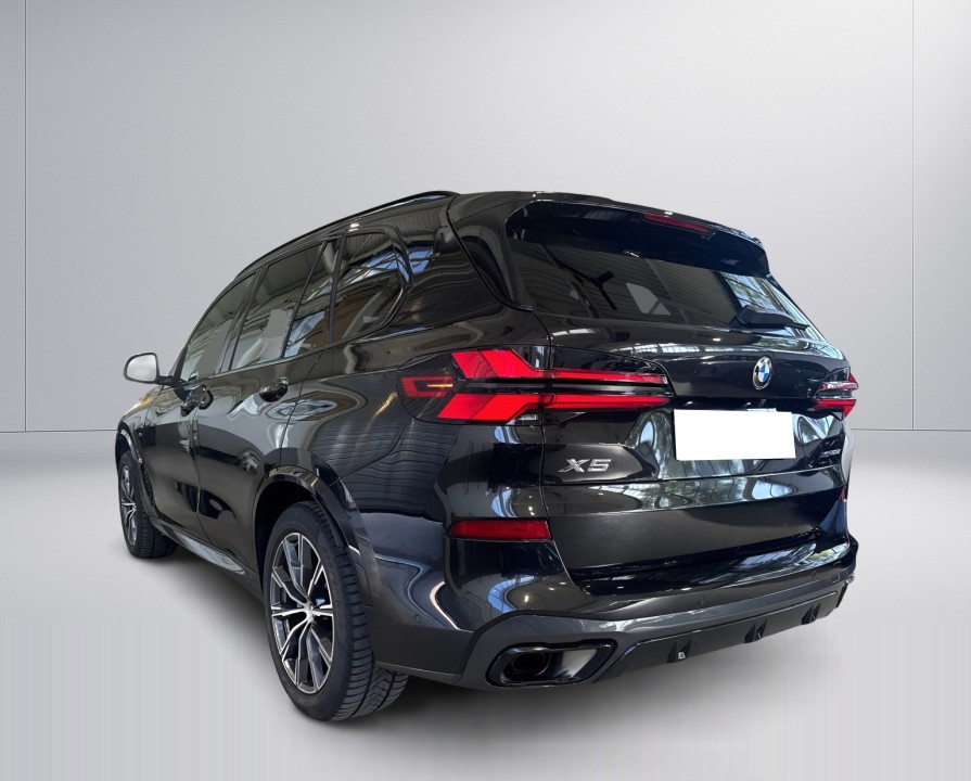 BMW X5 2024 — imagine 4