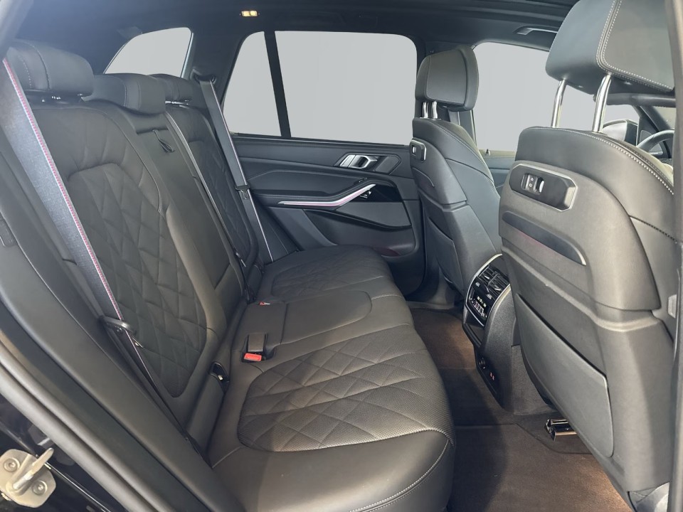 BMW X5 xDrive30d M-Sport - foto 17