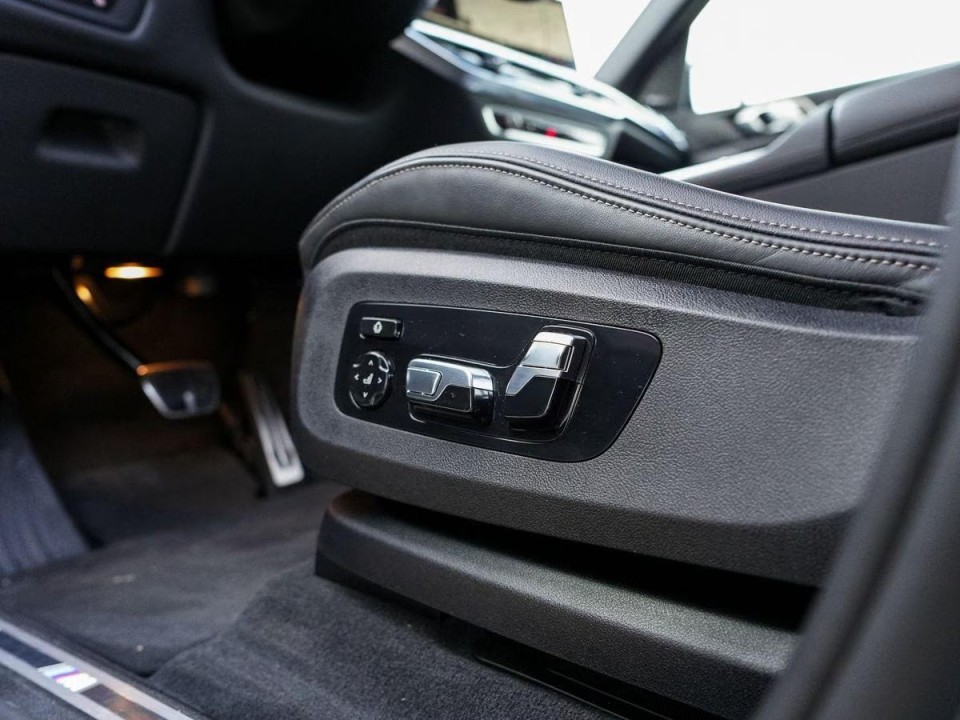 BMW X5 xDrive40d M-Sport - foto 24