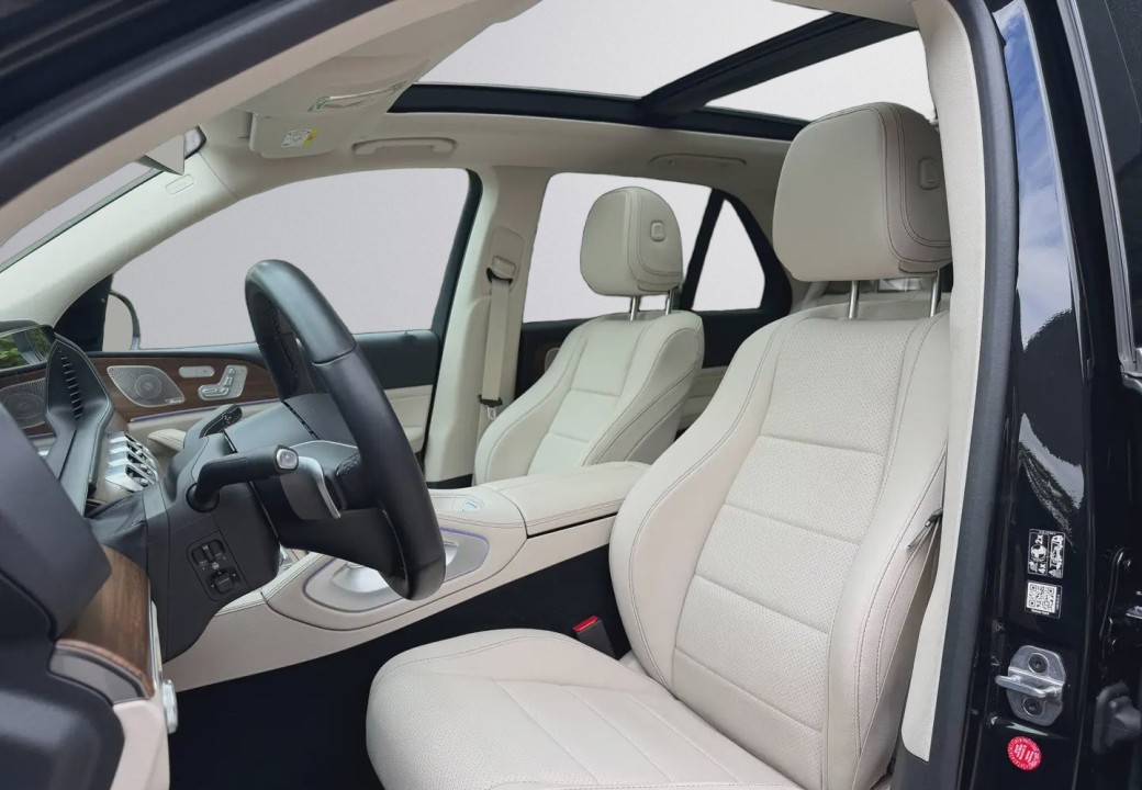 Mercedes-Benz GLE 400e 4MATIC AMG Line - foto 10