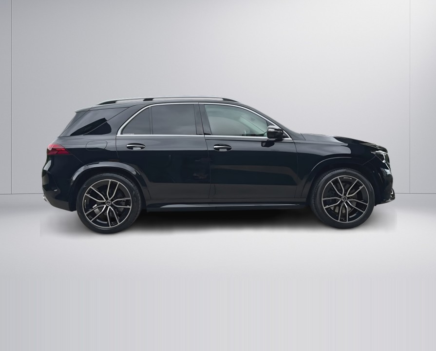 Mercedes-Benz GLE 400e 4MATIC AMG Line (2)