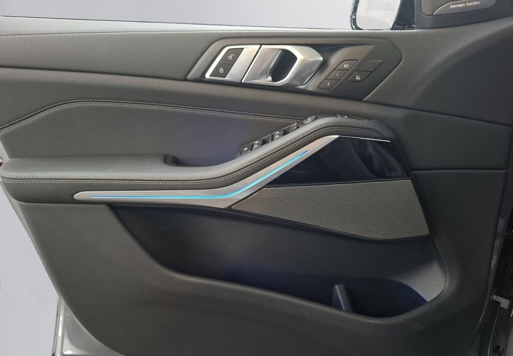 BMW X5 xDrive40i M-Sport - foto 39