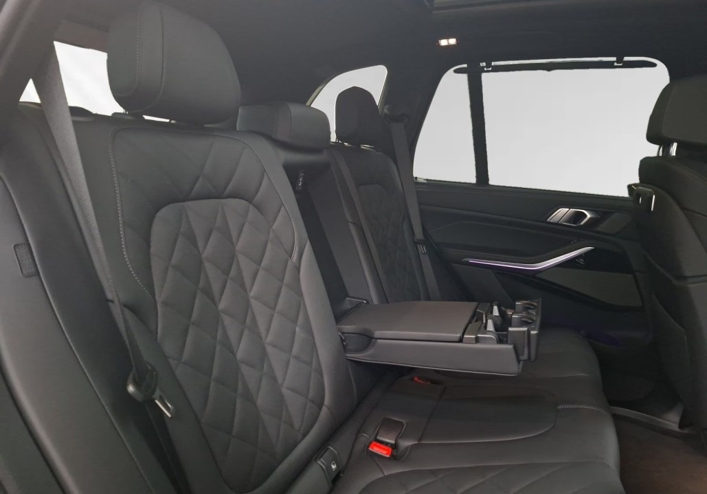 BMW X5 2025 — imagine 17
