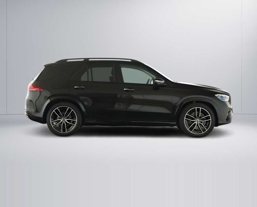 Mercedes-Benz GLE 450d 4MATIC AMG Line (2)