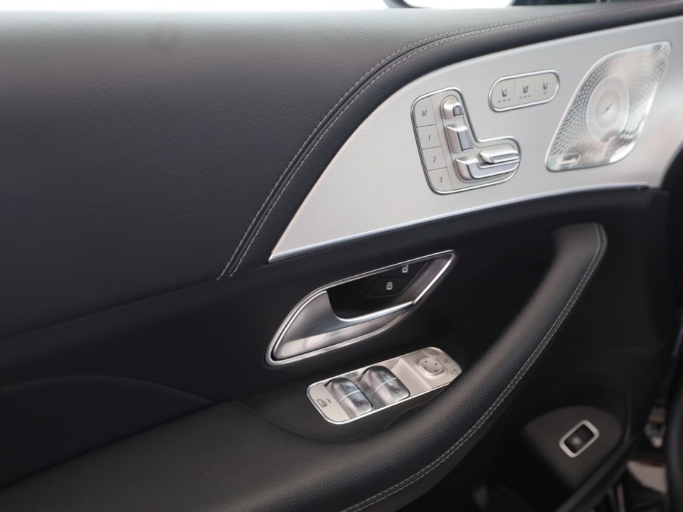 Mercedes-Benz GLE 450d 4MATIC AMG Line - foto 13