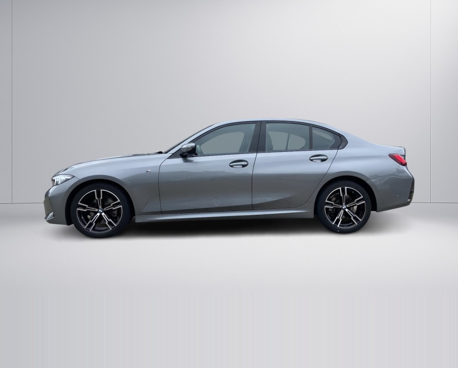 BMW 3 Series 2025 — imagine 4