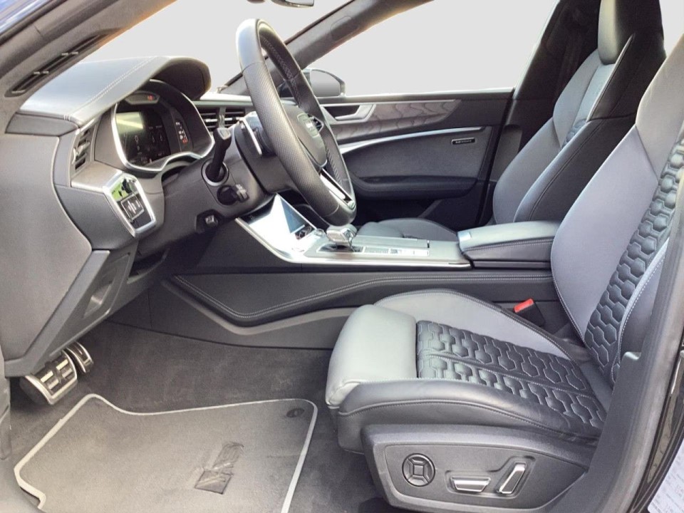 AUDI RS7 2023 — imagine 19