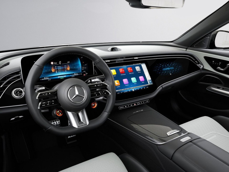 Mercedes-Benz E 53 AMG 4MATIC+ - foto 14