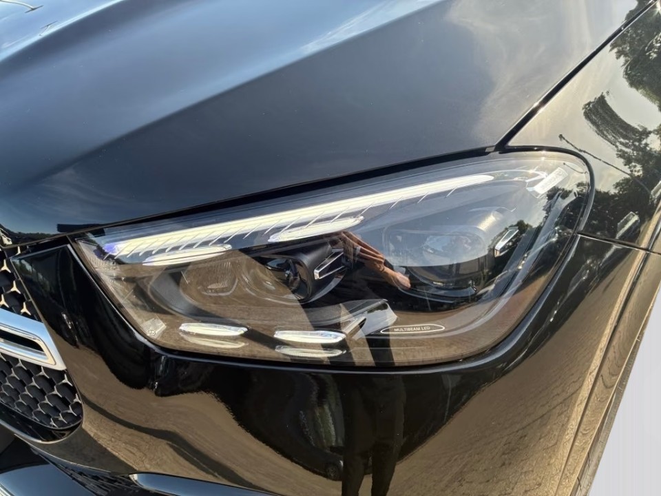 Mercedes-Benz GLE 400e 4MATIC AMG Line - foto 14