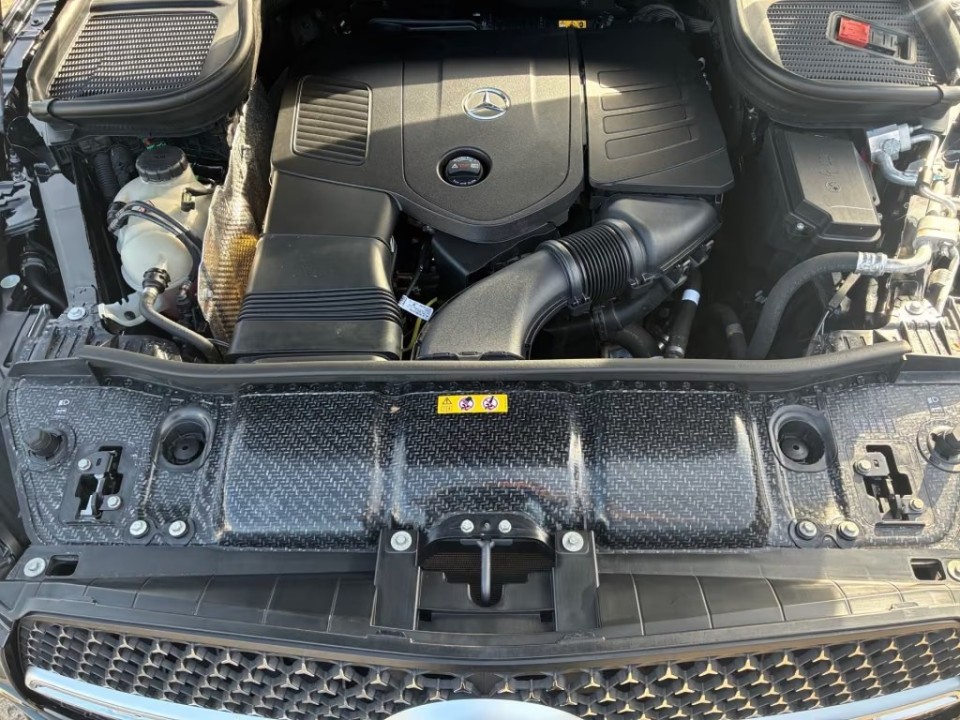 Mercedes-Benz GLE 400e 4MATIC AMG Line - foto 17
