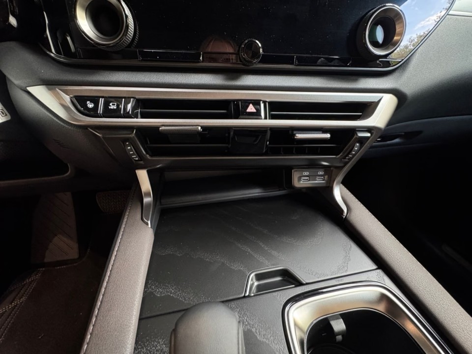 Lexus Seria RX 450h+ Luxury - foto 11