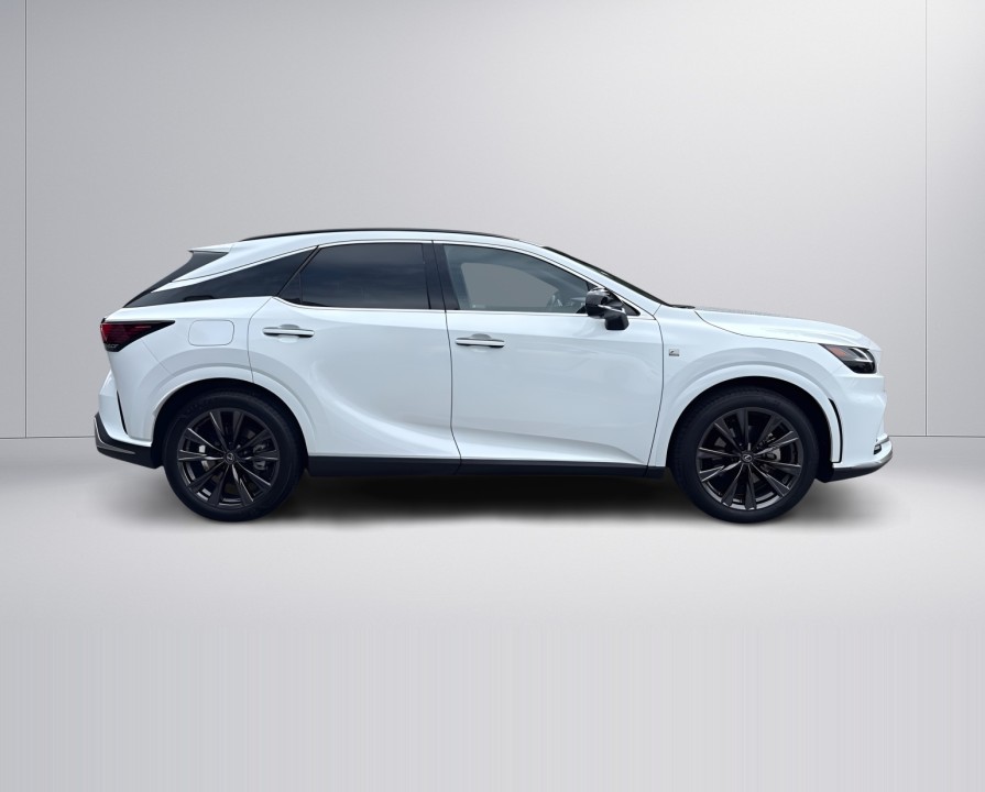 LEXUS RX 2025 — imagine 2