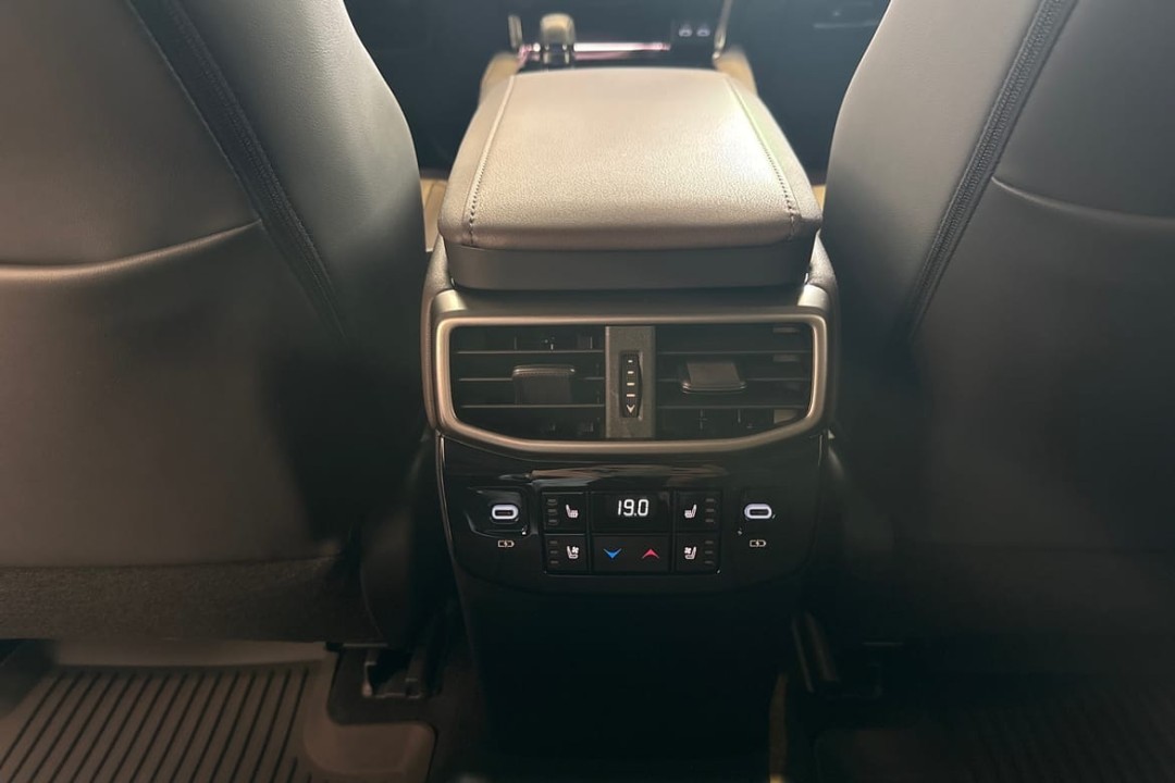 Lexus Seria RX 450h+ AWD F Sport Design - foto 18