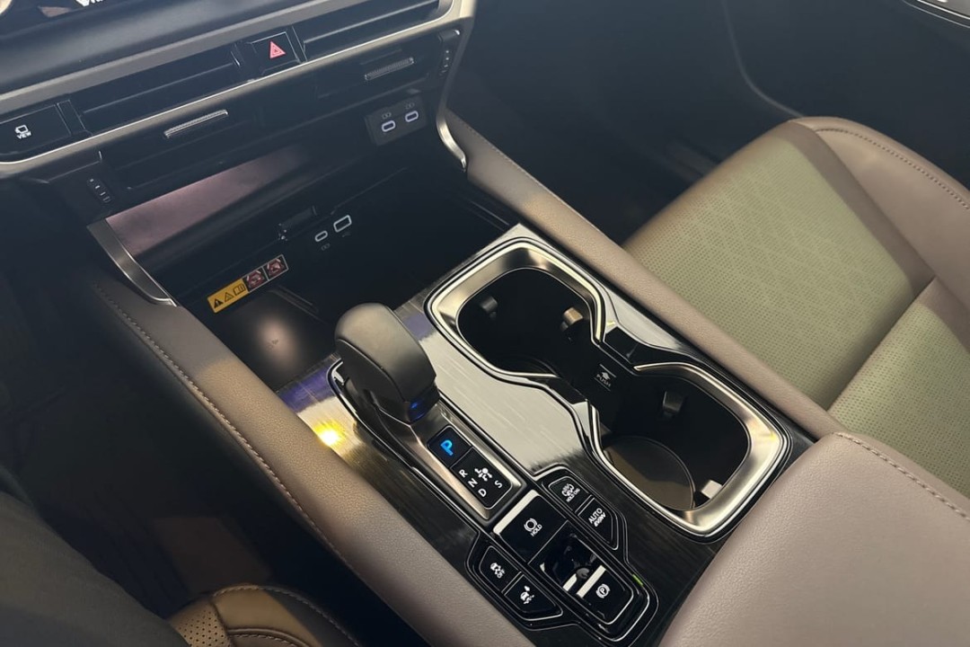Lexus Seria RX 450h+ AWD F Sport Design - foto 14