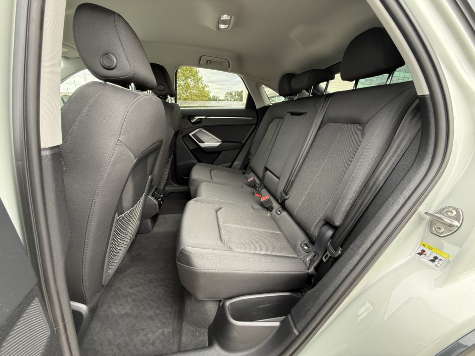 Audi Q3 Sportback 35TDI quattro S tronic S-Line - foto 13