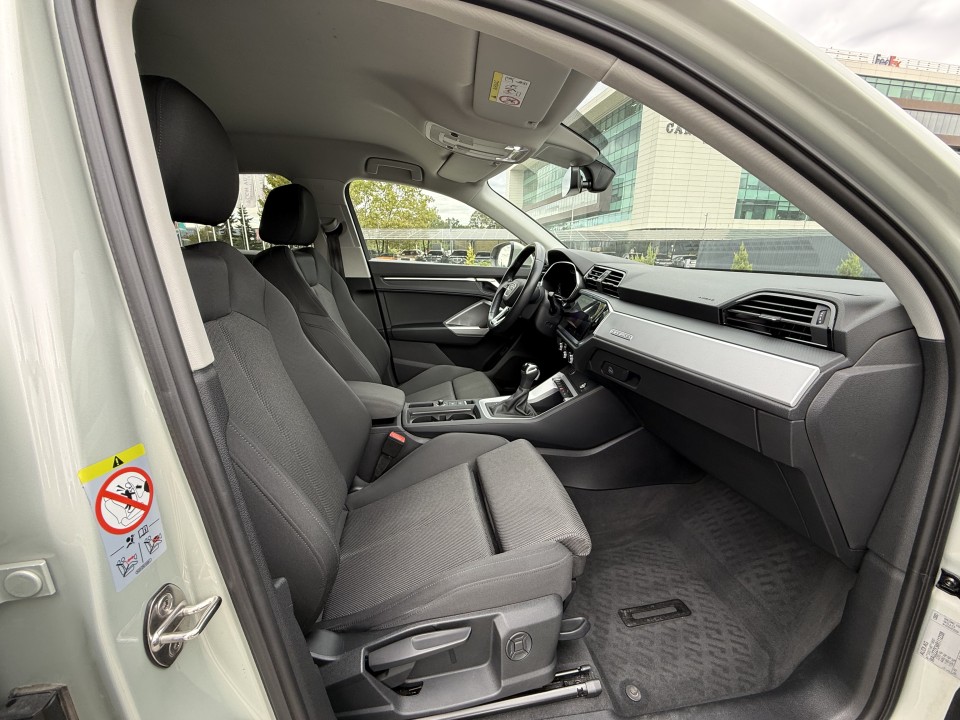 Audi Q3 Sportback 35TDI quattro S tronic S-Line - foto 17
