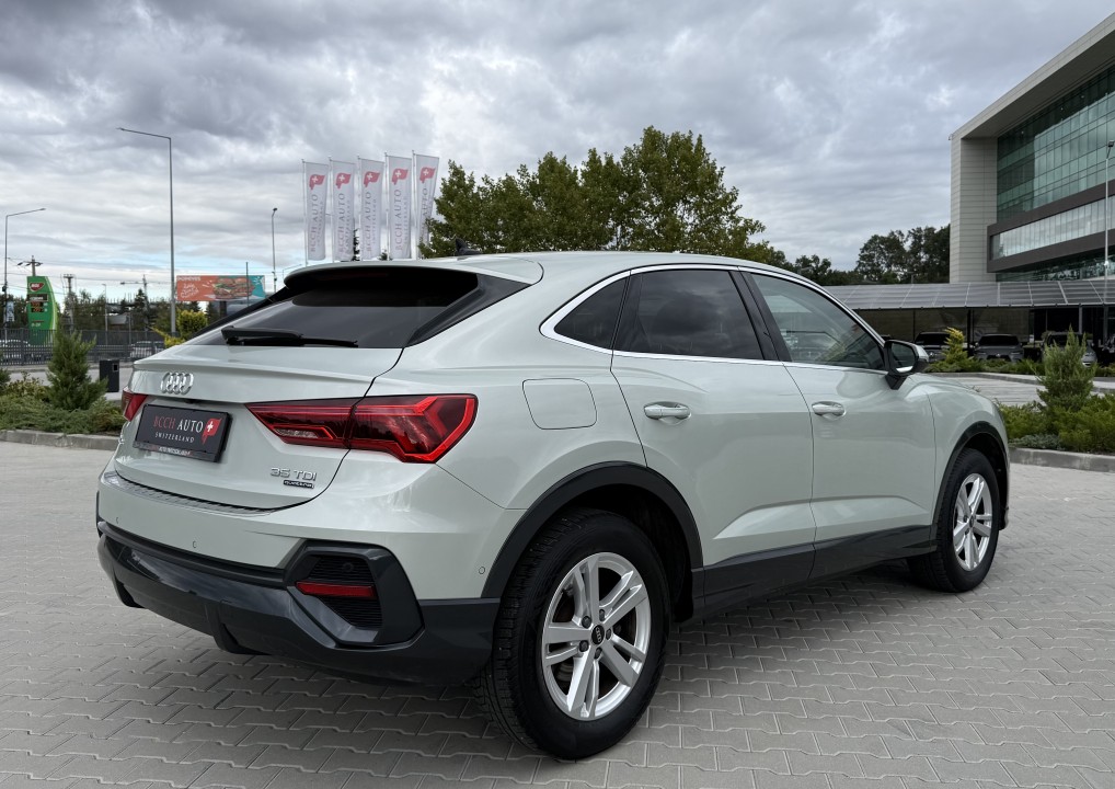 Audi Q3 Sportback 35TDI quattro S tronic S-Line (3)