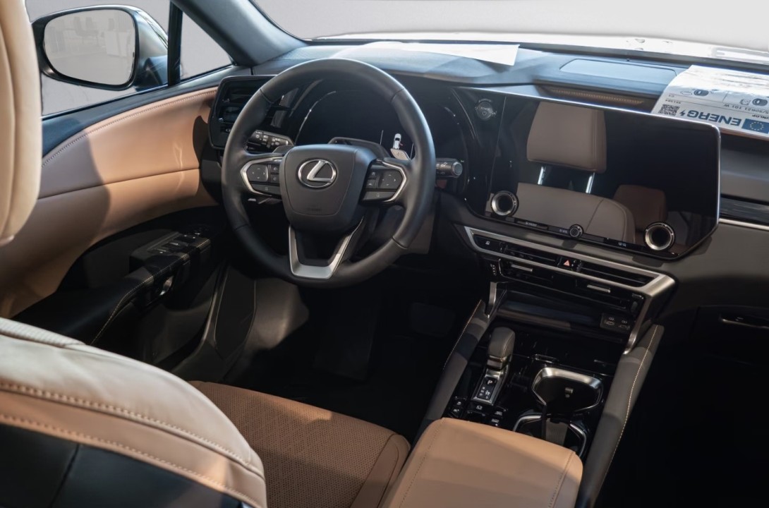 LEXUS RX 2026 — imagine 17