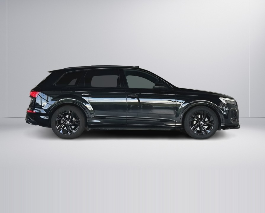 AUDI Q7 2024 — imagine 2