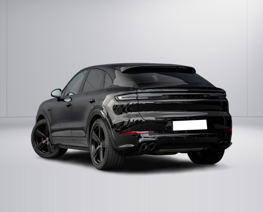 PORSCHE Cayenne Coupe 2025 — imagine 3