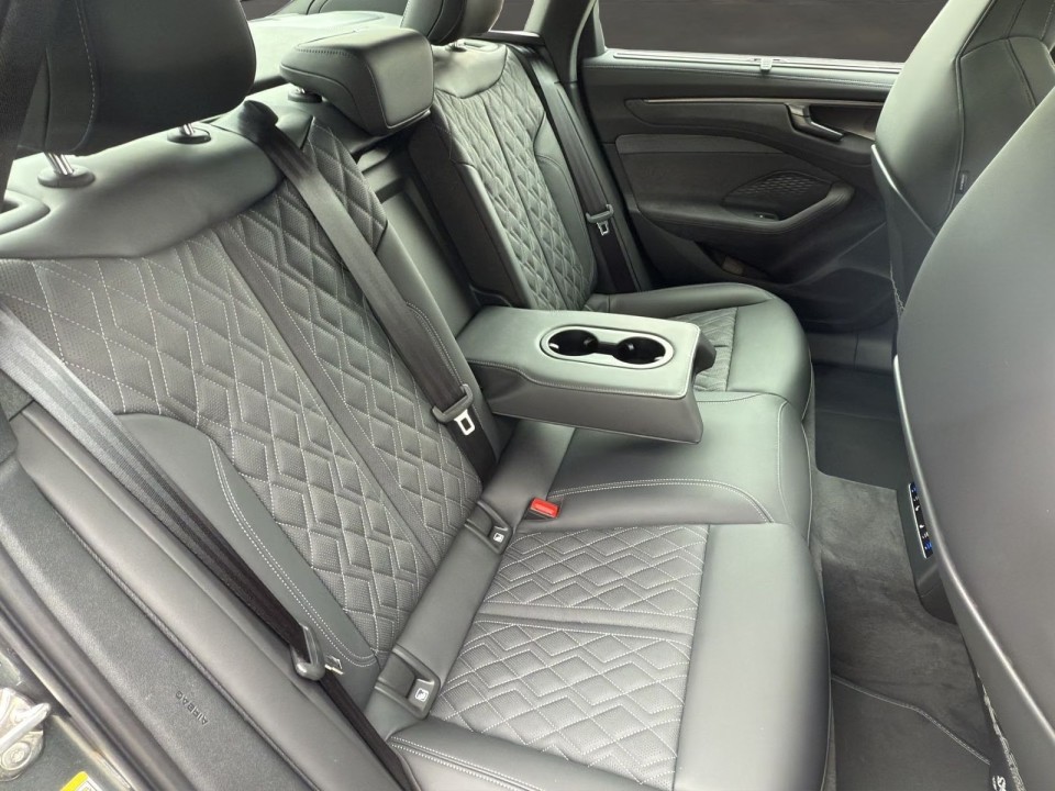 Audi A6 Limousine TDI quattro S tronic - foto 12
