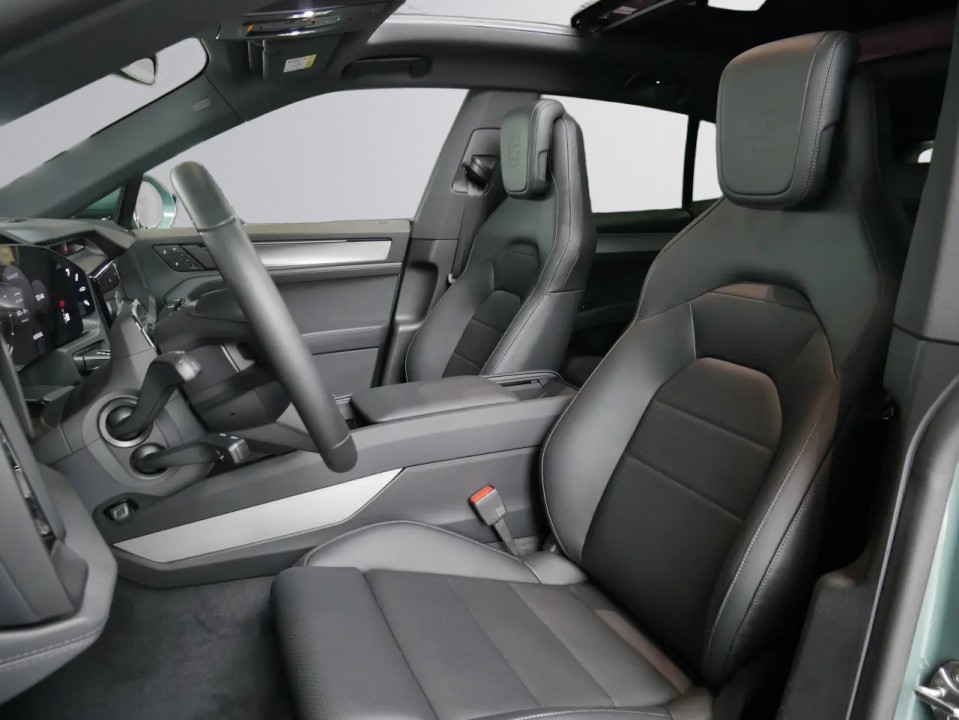 PORSCHE Cayenne 2026 — imagine 17