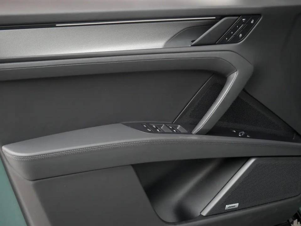 Porsche Cayenne - foto 21