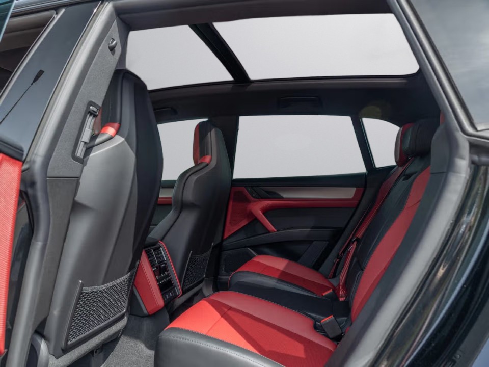 PORSCHE Cayenne 2026 — imagine 20