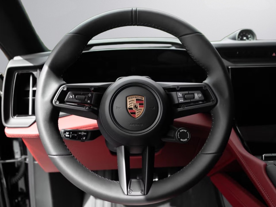 Porsche Cayenne - foto 12