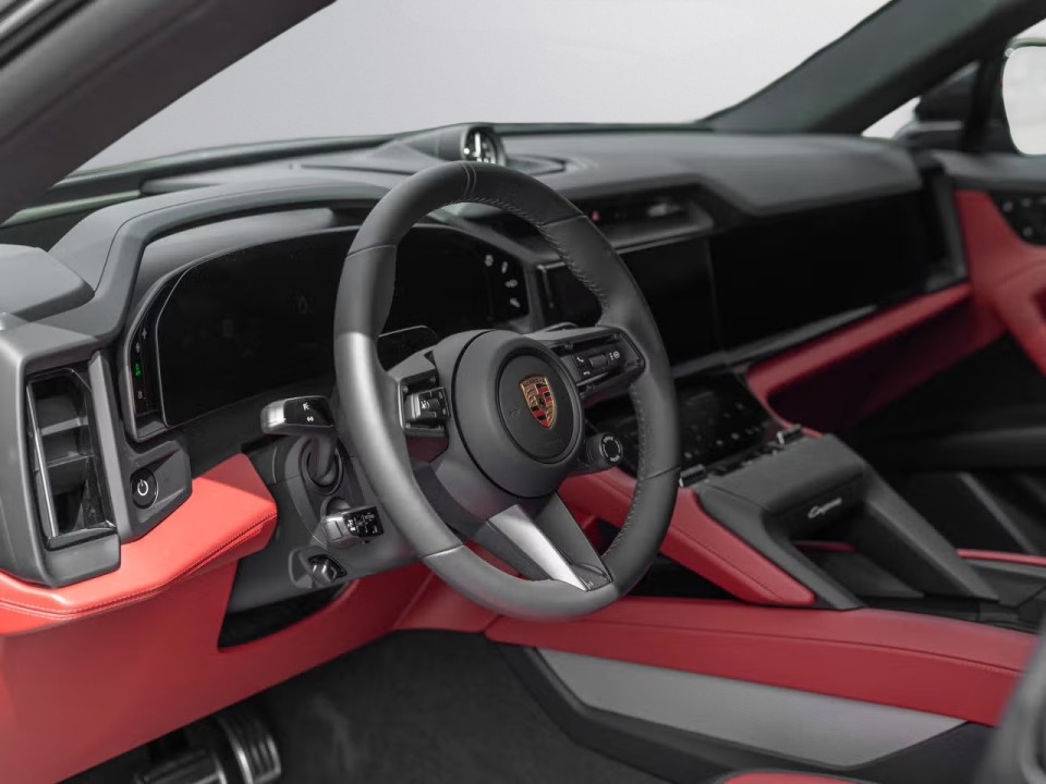 PORSCHE Cayenne 2026 — imagine 18