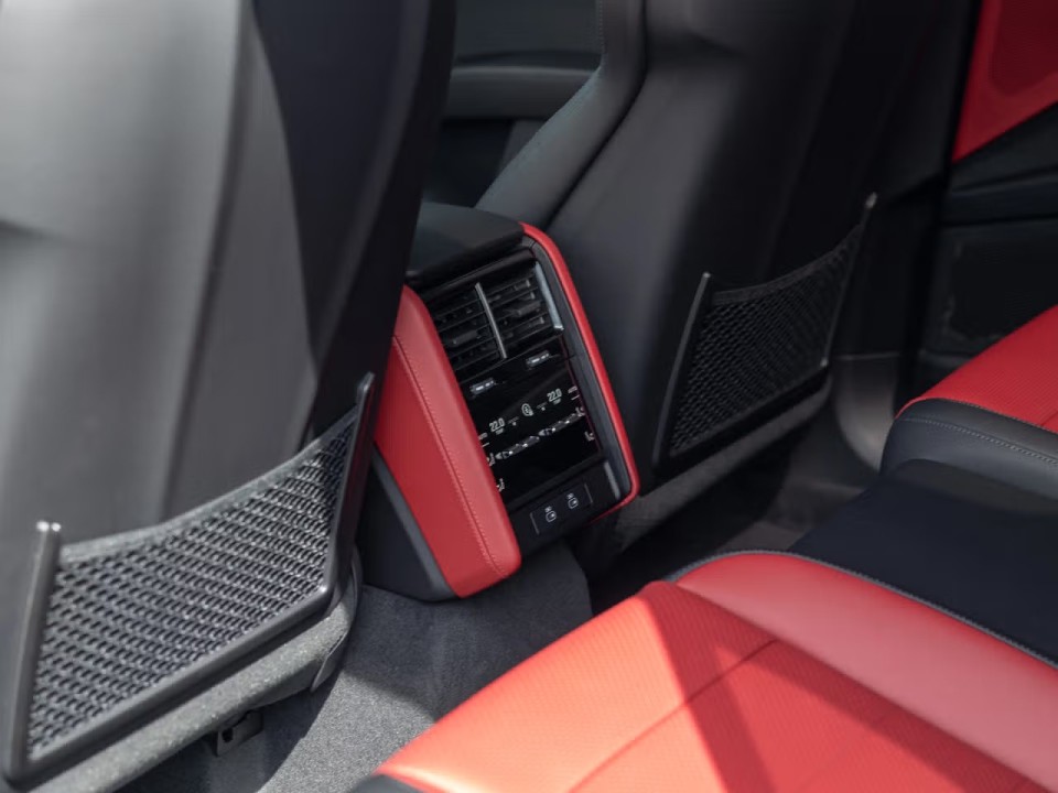 Porsche Cayenne - foto 22