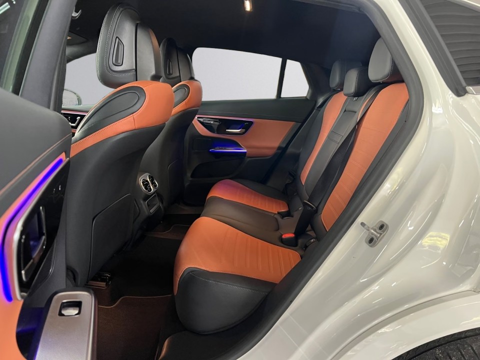 Mercedes-Benz GLC Coupé 300de 4MATIC AMG Line - foto 32