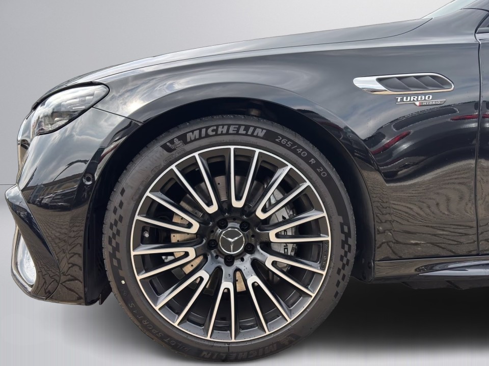 Mercedes-AMG E 53 4MATIC HYBRID - foto 14