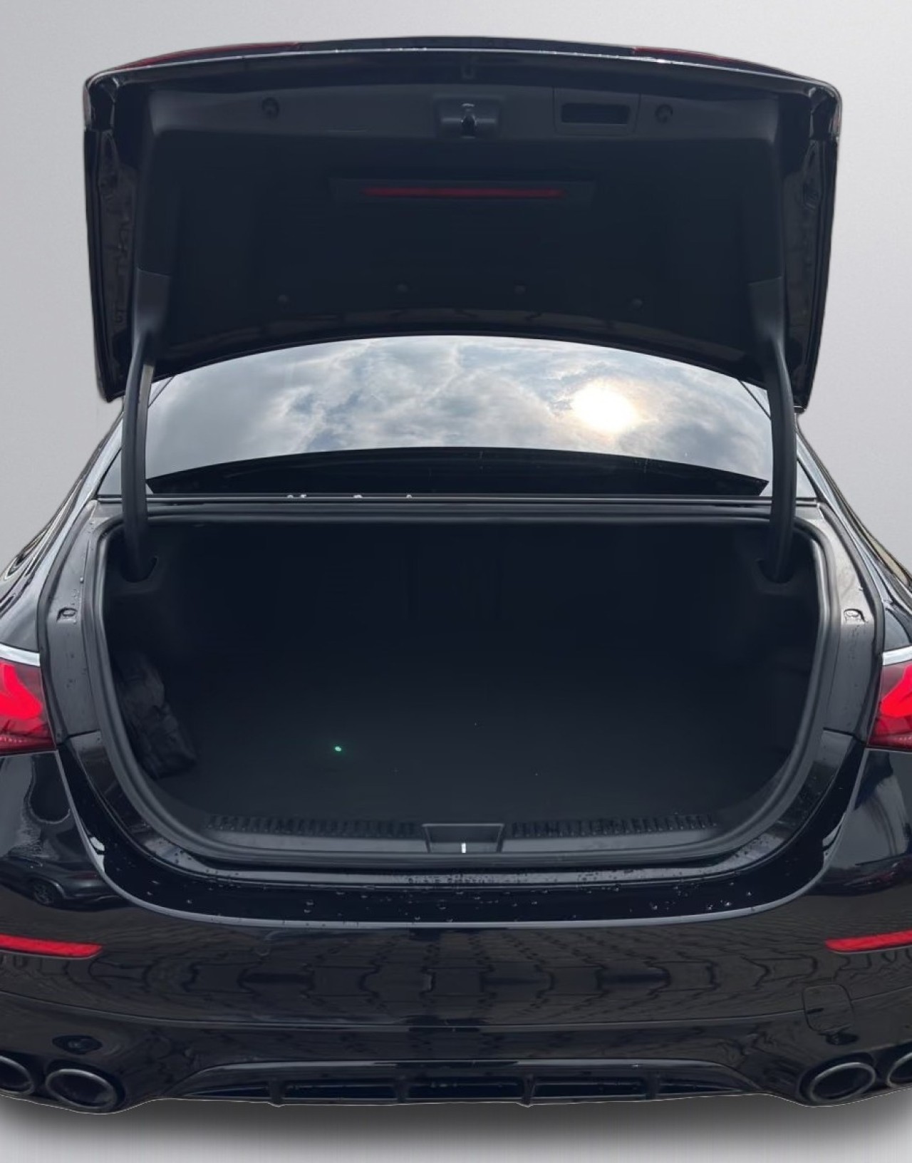 Mercedes-AMG E 53 4MATIC HYBRID - foto 12