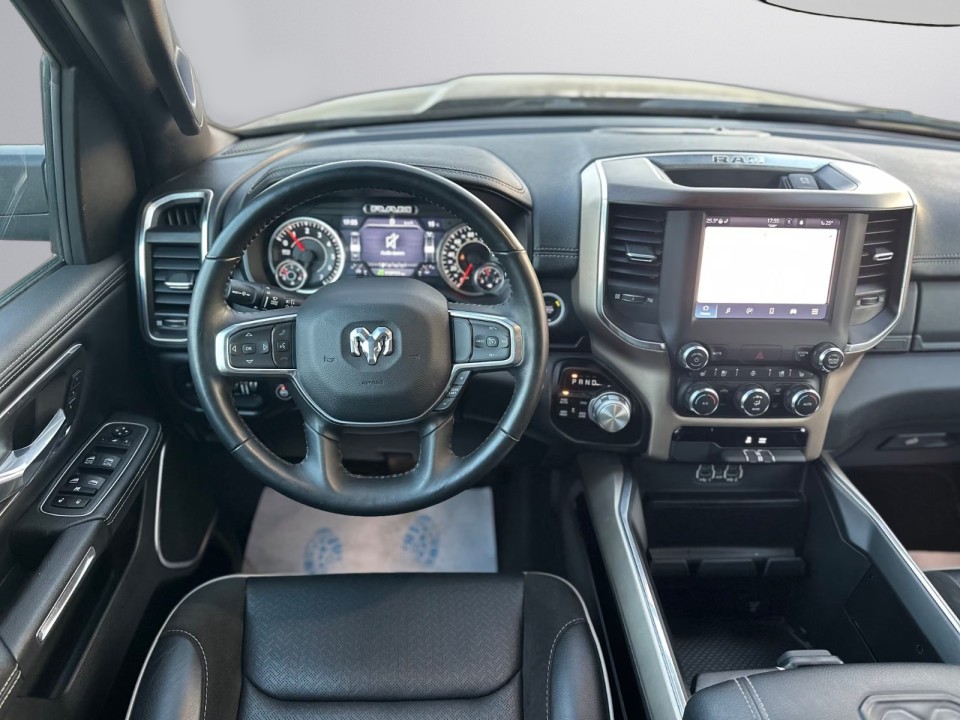 Dodge RAM 1500 Laramie - foto 13