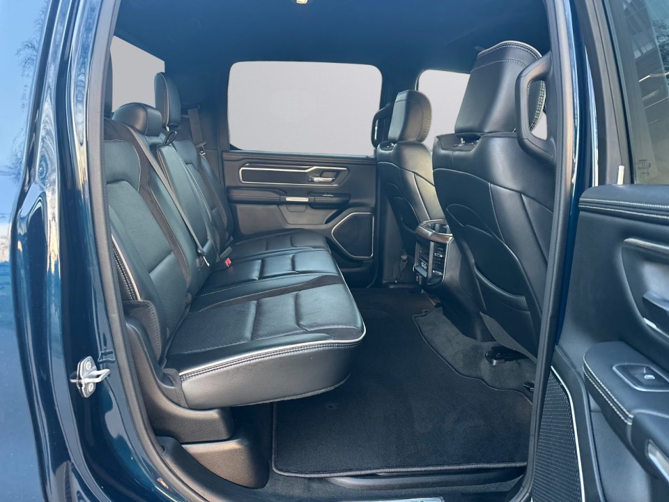 Dodge RAM 1500 Laramie - foto 11