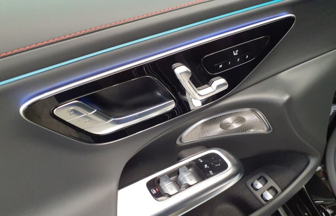 Mercedes-Benz E 53 4MATIC AMG Line - foto 14