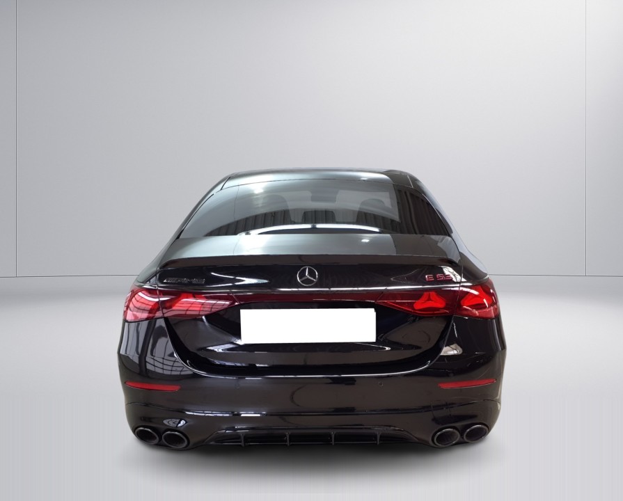 MERCEDES-BENZ E-Class 2025 — imagine 4