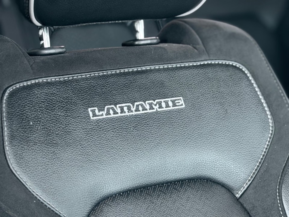 Dodge RAM LARAMIE - foto 17