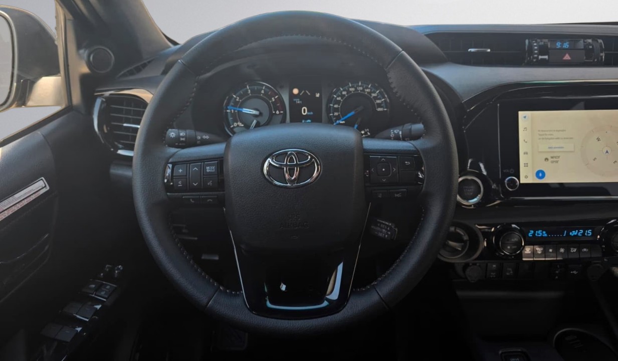 TOYOTA Hilux 2026 — imagine 19
