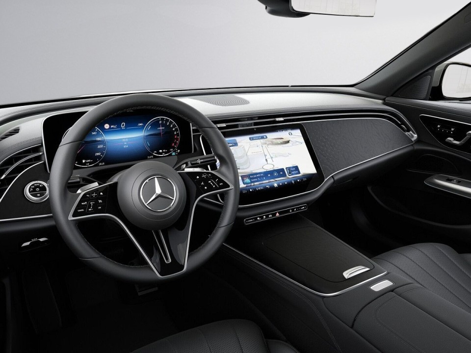 Mercedes-Benz E 300e Avantgarde - foto 12