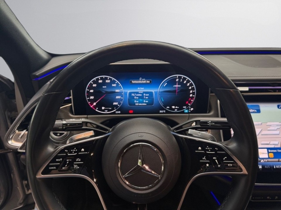 MERCEDES-BENZ E-Class 2024 — imagine 19