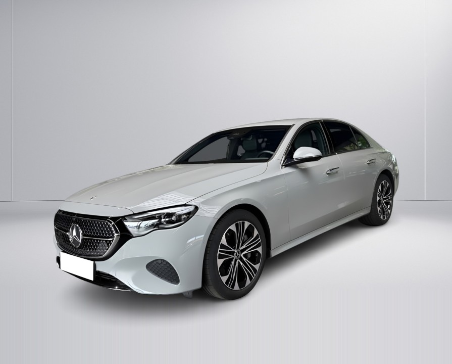 MERCEDES-BENZ E-Class 2024 — imagine 4
