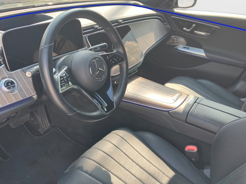 Mercedes-Benz E 300e Exclusive - foto 11